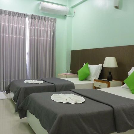 Dream Relax Inn Hulhumale Exterior photo