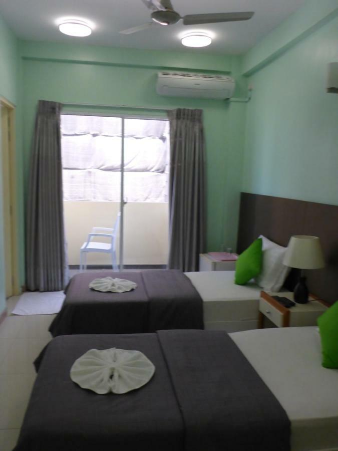 Dream Relax Inn Hulhumale Exterior photo